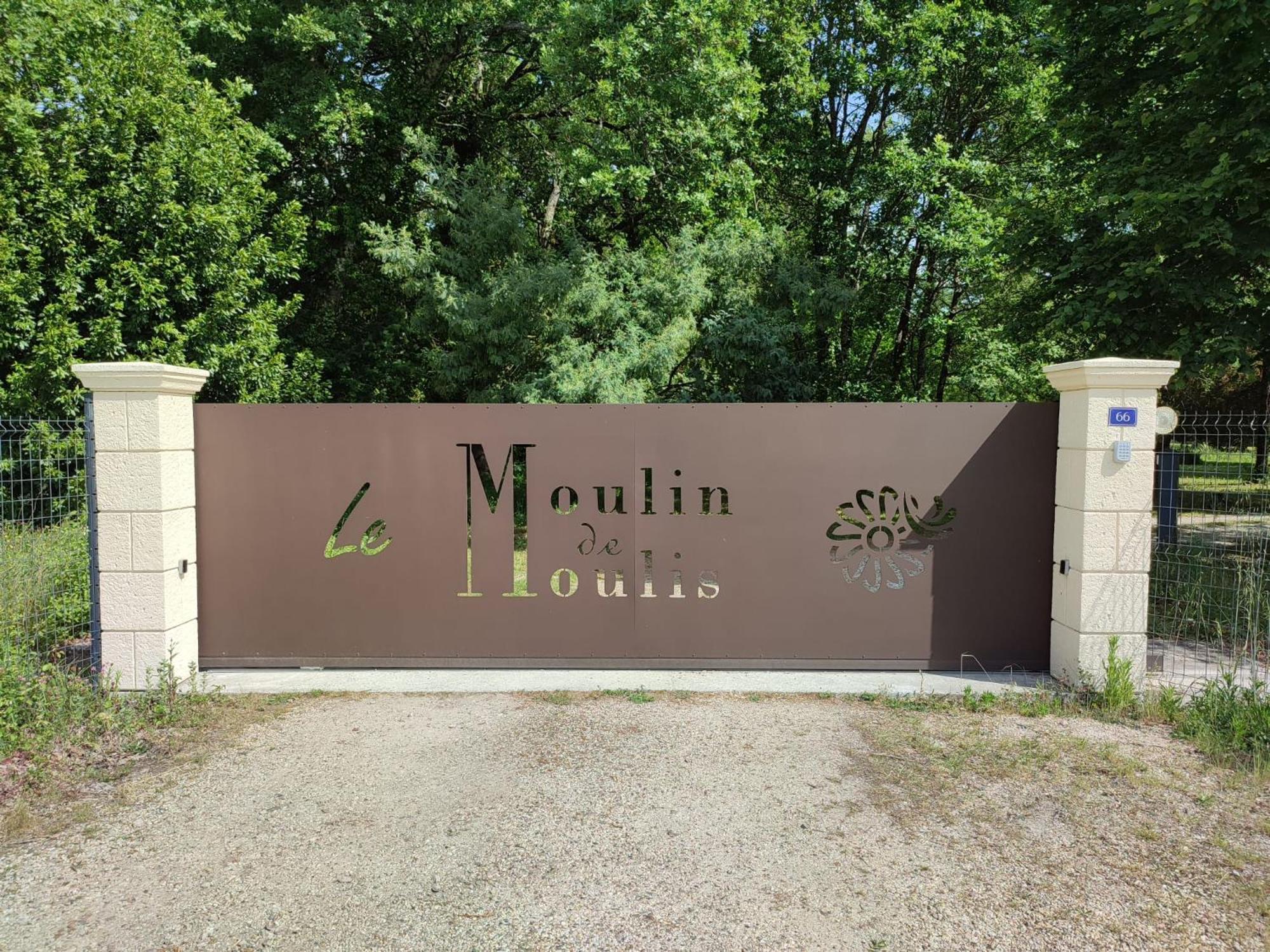 Chambre D'Hotes Le Moulin De Moulis ภายนอก รูปภาพ