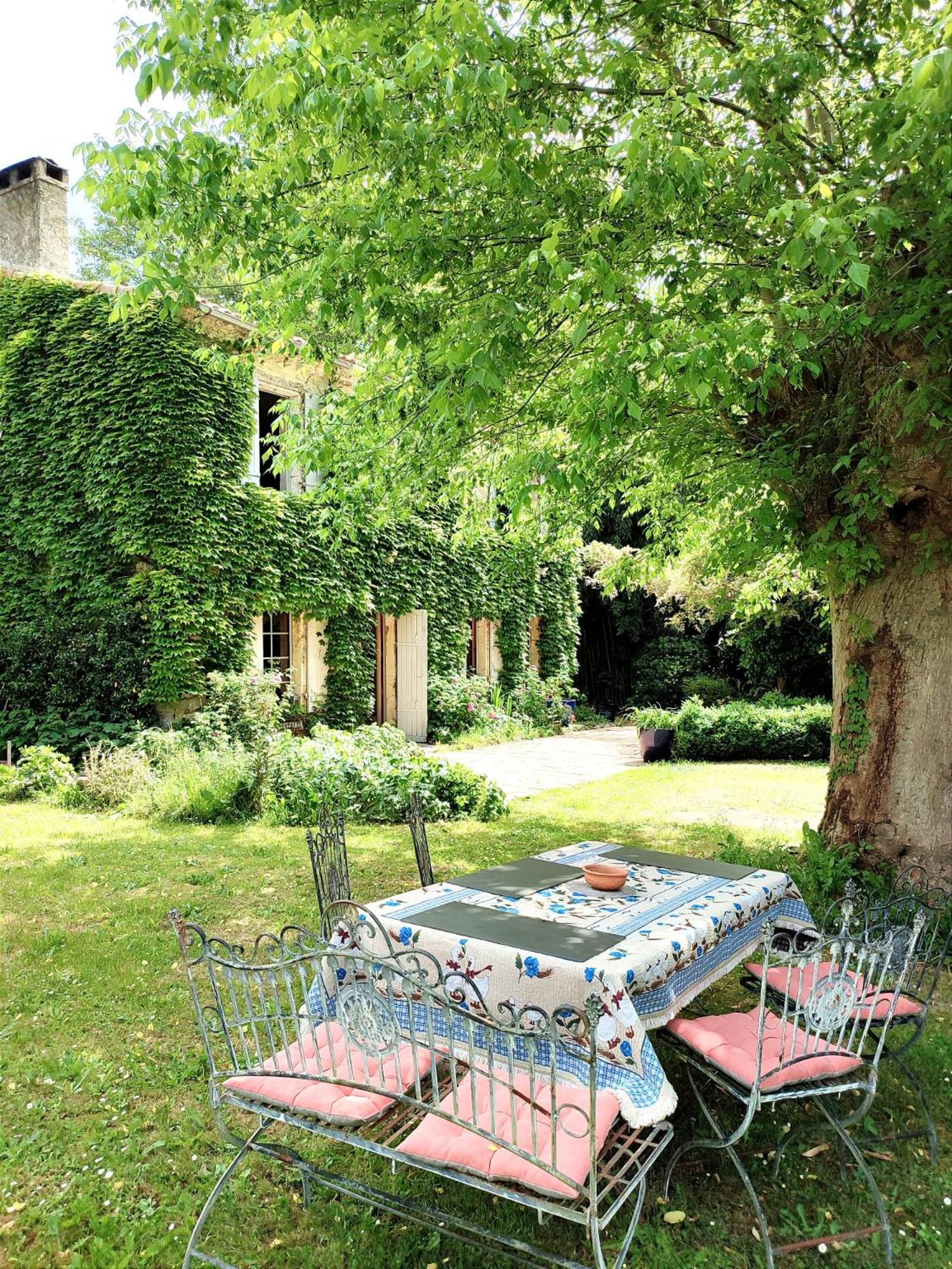 Chambre D'Hotes Le Moulin De Moulis ภายนอก รูปภาพ