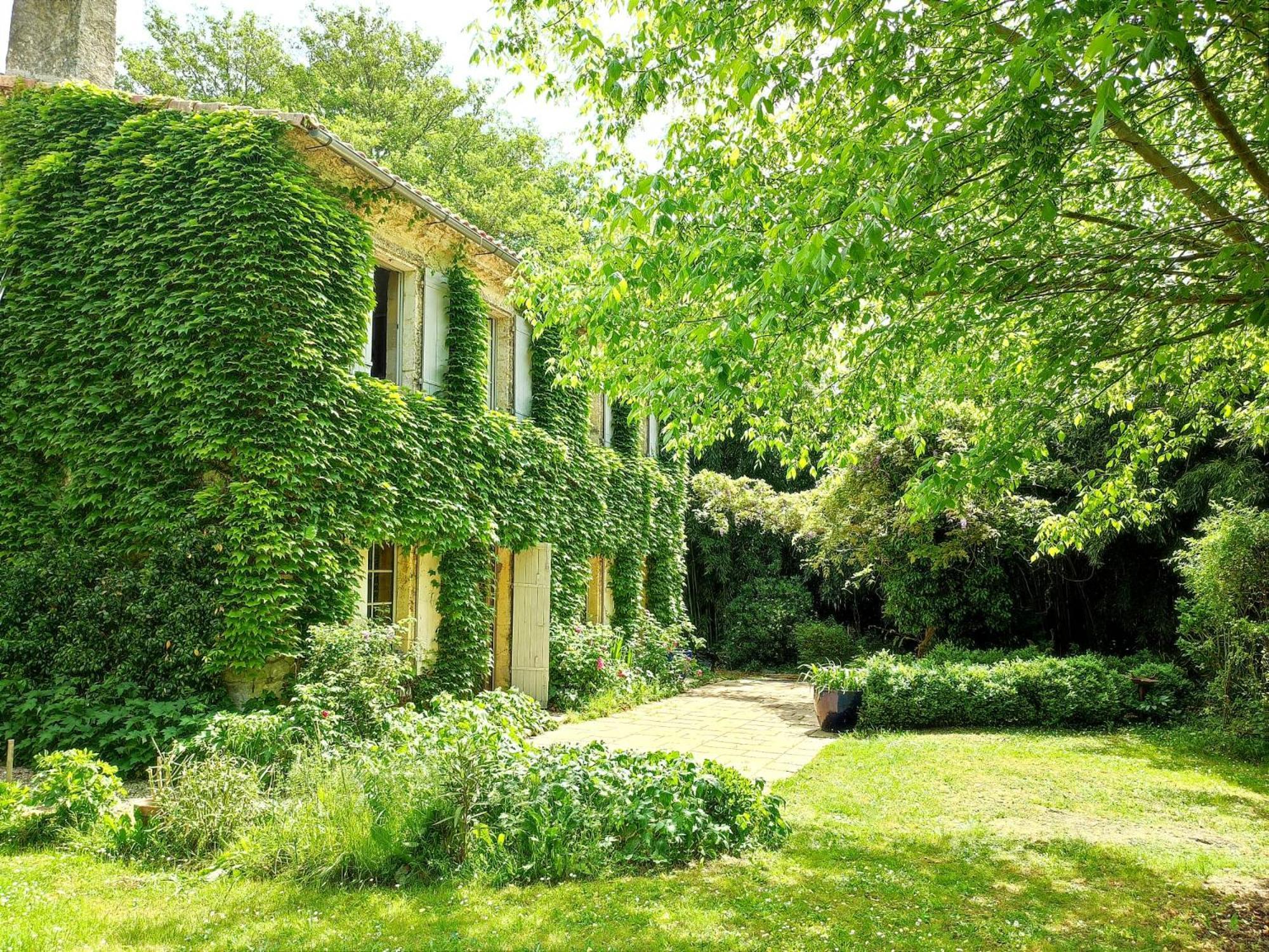 Chambre D'Hotes Le Moulin De Moulis ภายนอก รูปภาพ
