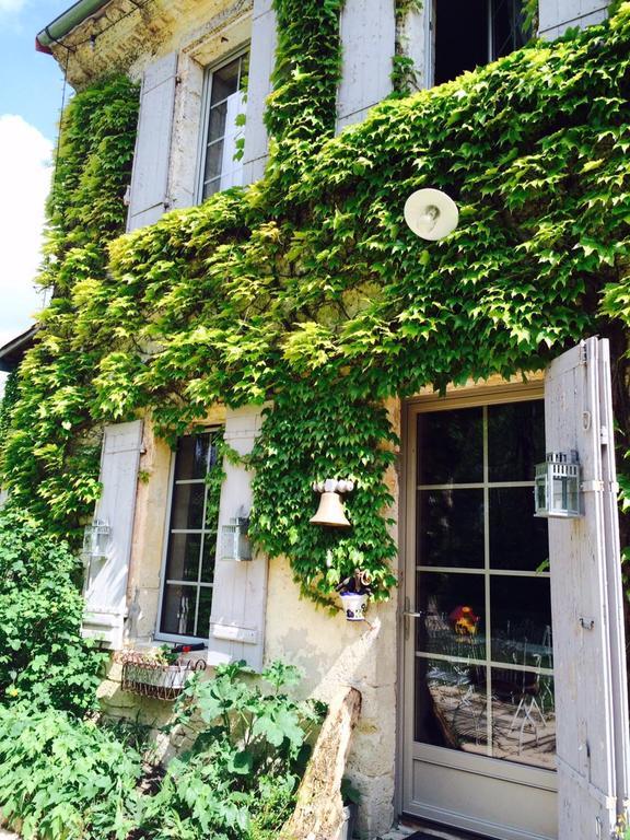 Chambre D'Hotes Le Moulin De Moulis ภายนอก รูปภาพ